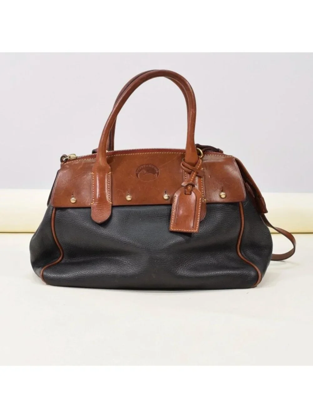 ❌SOLD❌Dooney & Bourke Vintage 90s Black Two-Tone Leather Bag - Picture 8 of 16